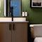 Unit 123 - The Orchard 2 Bed - Cation on the Guadalupe