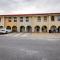 Destin Townhome with Balcony - Walk to the Beach!