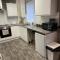 Sheffield spa view 2 bed house free parking