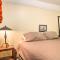 1 Mi to French Quarter Walkable NOLA Home!