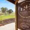 Grandview Accommodation - Hideaway Huts - Dawesley