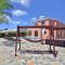 Family Villa Short Walk To Coral Bay Strip 5 Min and Pub, shops etc
