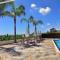Family Villa Short Walk To Coral Bay Strip 5 Min and Pub, shops etc