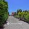 Family Villa Short Walk To Coral Bay Strip 5 Min and Pub, shops etc