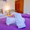 Family Villa Short Walk To Coral Bay Strip 5 Min and Pub, shops etc