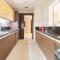 Luxury 1 Bedroom with a Private Beach Taj Granduer residence at Palm - Dubaj