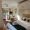 Wine Route 44 Guesthouse