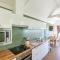 Squirrel Lodge 40 with Hot Tub - Newton Stewart