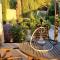 Fab Sea and Mountain View Villa, walking distance from the Sandy Beach