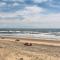 Cozy Hatteras Island Abode about 1 Mi to Frisco Beach! - Frisco