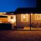 Live Centered with Hot Tub, Fire Pit In Joshua Tree home