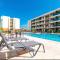 Porto Beach Resort - Mana Beach Experience - 嘎林海斯港