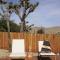 Casa Amarilla- Hot Tub,Firepit,BBQ &Fantastic Yard for Families home - Yucca Valley