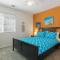 Colorful Cactus - Hot Tub, BBQ and Fire Pit! home - Joshua Tree