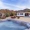 La Luna Azul - Privacy in the Boulders with Hot Tub & Fire Pit home - Joshua Tree