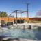 Walpi Ranch - Joshua Tree Getaway with Hot Tub, Fire Pit & BBQ! home - Joshua Tree
