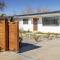 Walpi Ranch - Joshua Tree Getaway with Hot Tub, Fire Pit & BBQ! home - Joshua Tree