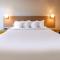 Days Inn by Wyndham Birch Run - بيرتش ران