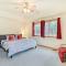 Game Room and Fire Pit Poconos Family Getaway - Tobyhanna