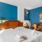 I AM La Posada Hotel and Apartment