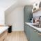 The Pinkish House - 4 bed home in the town centre