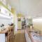 Squirrel Lodge 43 with Hot Tub - Newton Stewart