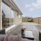 3 Mountain View