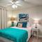 3rd-Floor Riverfront Condo Walk to Downtown Eats!