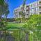 Deja Blue Oceanside Condo on Beach with Pools!