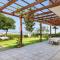 Garden House with sea view