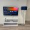 Maisy Lodge - Two Bed Lux Flat - Parking, Netflix, WIFI - Close to Blenheim Palace & Oxford - F2