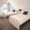 Orchid Lodge - Two Bed Generous Flat - Parking, Netflix, WIFI - Close to Blenheim Palace & Oxford - F4 - Кидлингтон