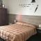 Bed & Breakfast Hostel H24