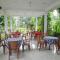 Green Parrot Family Resort - Polonnaruwa