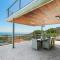 Malibu Glass House: Architectural w 180deg Views - Malibu