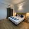 Divine Inn Couple Friendly Hotel near Sector 51 Metro Station