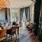 Verzon House