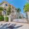 Luxury Beach House - steps to the beach - Clearwater Beach