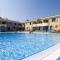 Charming flat with swimming pool - Beahost