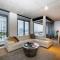 London 993 Loft 402