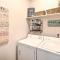 Cozy Lake Havasu City Retreat with Deck and Pool Table - Lake Havasu City