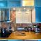 Studio apartment, view over the roofs for the sunrise - 赫尔辛基