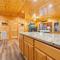 Pine Mountain Retreat, Hot Tub, Game Room, 560 FREE tickets each paid day!!! Pine Mountain Retreat, Hot Tub, Game Room, 560 FREE tickets each paid day!!!