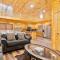 Pine Mountain Retreat, Hot Tub, Game Room, 560 FREE tickets each paid day!!! Pine Mountain Retreat, Hot Tub, Game Room, 560 FREE tickets each paid day!!!