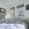 Sapphire Home with Grill and Pool Access - Sapphire