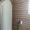 Omma, Main Street suite