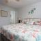 Emerald Shores: Steps from the Gulf, Navarre Beach - Navarre