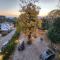 The Birdhouse Villa