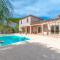 Villa for 9 people 15 mins walk from the beaches and the center of Ste Maxime