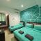 MJ inn